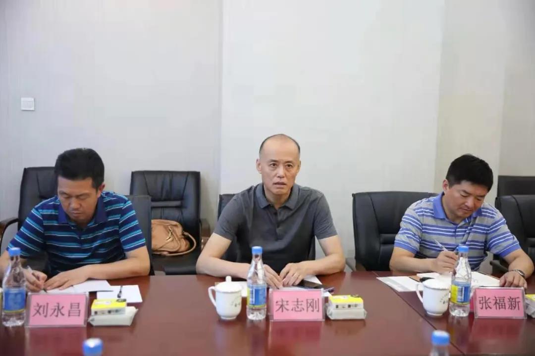 陳永廣赴黑龍江生態(tài)工程 職業(yè)學(xué)院交流調(diào)研(圖3) 陳永廣赴黑龍江生態(tài)工程 職業(yè)學(xué)院交流調(diào)研(圖3)