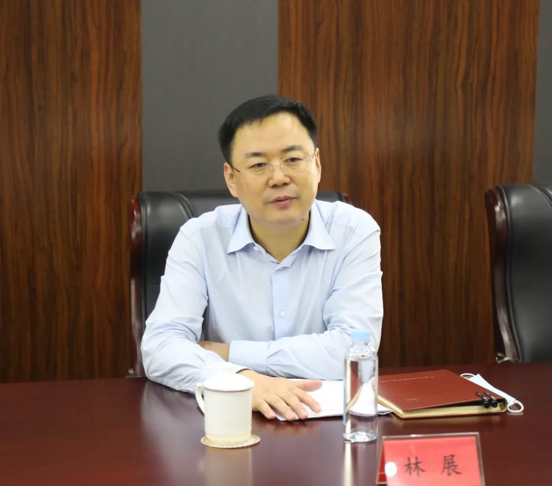 宋權(quán)禮、林展會(huì)見(jiàn)吉林省副省長(zhǎng)李偉一行(圖3)